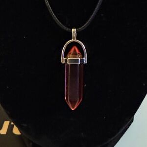 NWOT Carnelian Point Stone Healing Crystal Necklace